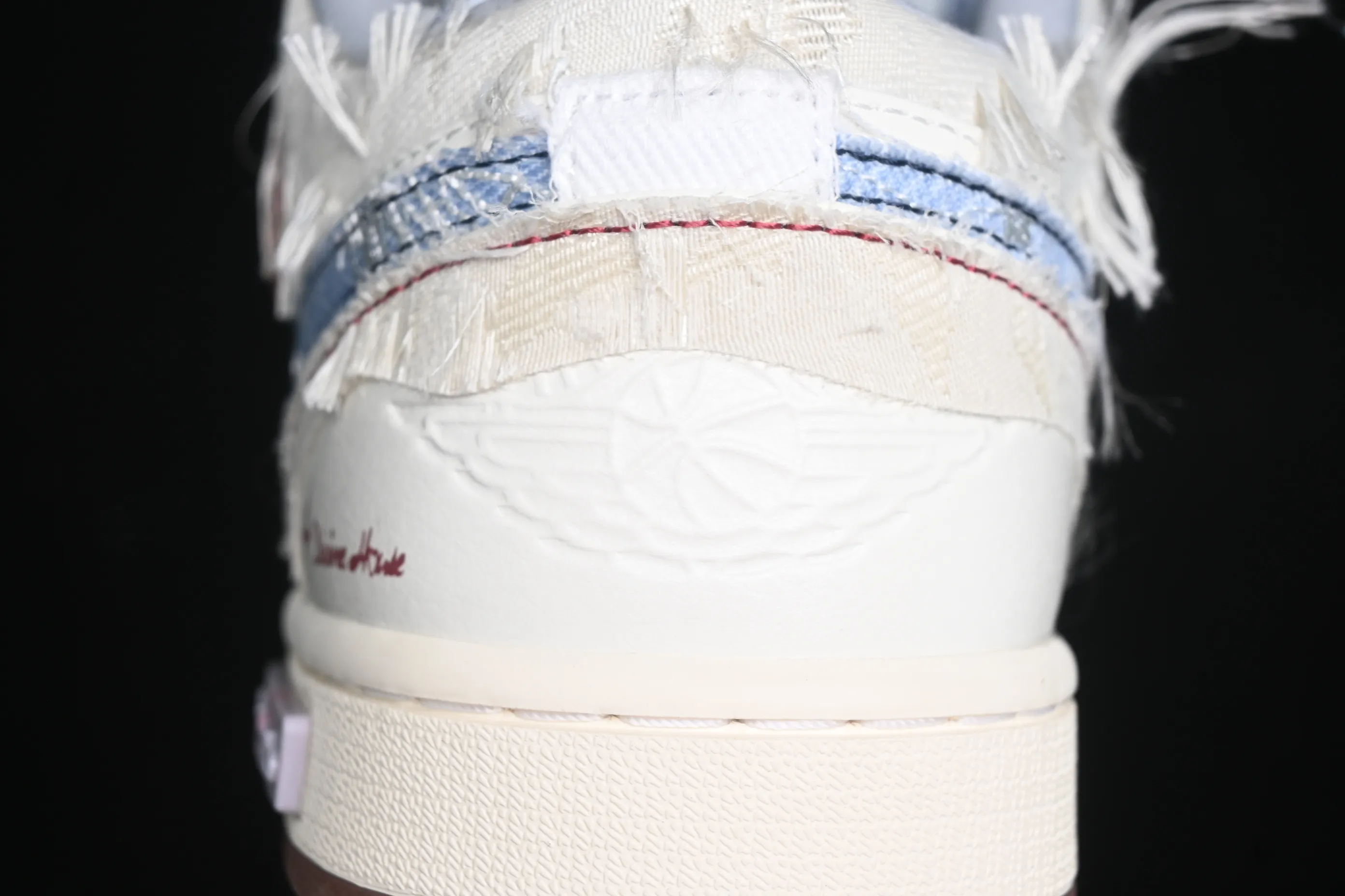 All Categories Air Jordan Jordan Series Basketball Shoes Air Jordan 1 Low Air Jordan 1 Low AJ1 Joe 1 Panda Prank Lead the Dream Lian Lizhi Mi Blue Retro Basketball Shoes FZ5046-041